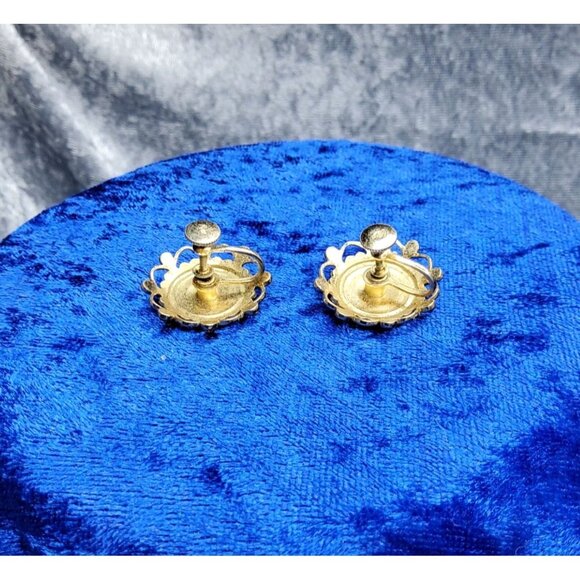 vintage coro gold tone guilloche enamel rose pink chrystals screw back earrings - Picture 12 of 12